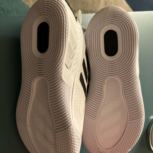 Adidas Future Boost - Picture 3 of 4